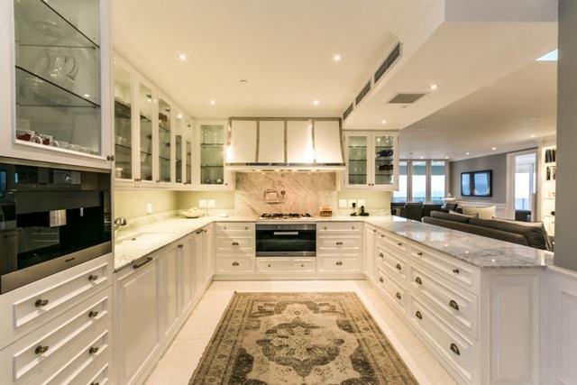 Opulent ocean-facing penthouse in Umhlanga — photograph 2