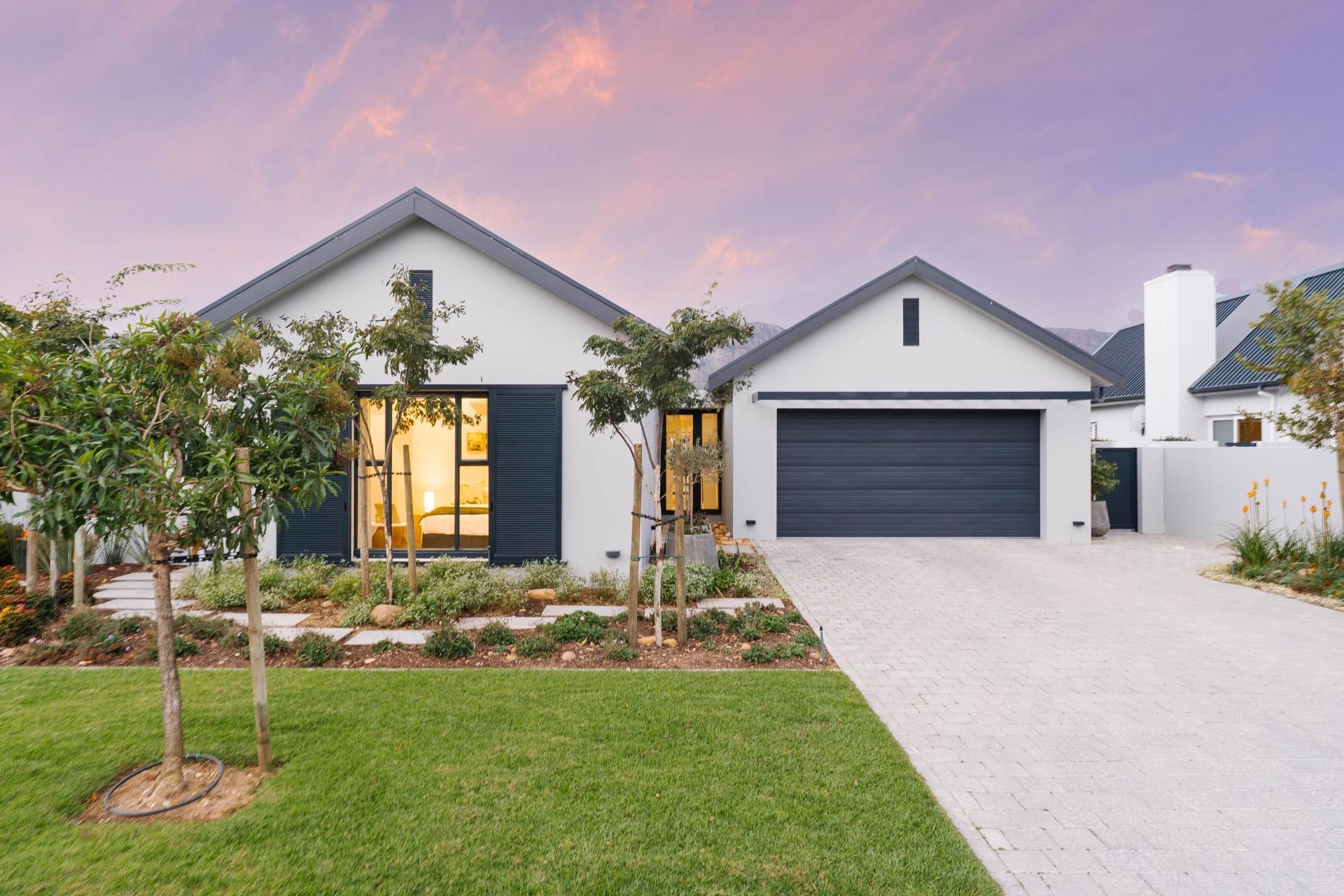 Refined Winelands Living — photograph 2