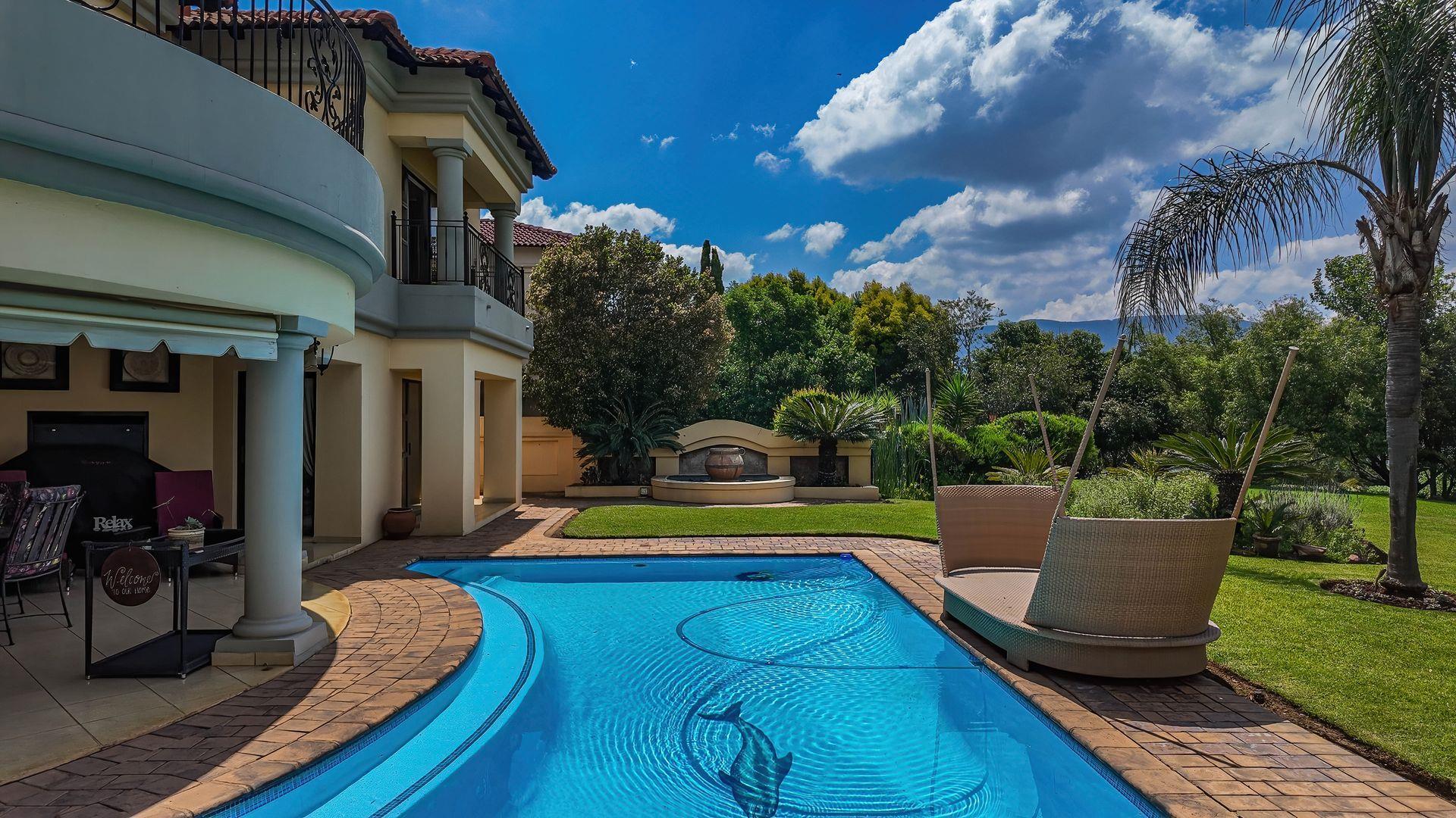 A Tuscan Masterpiece of Iconic Grandeur — photograph 3