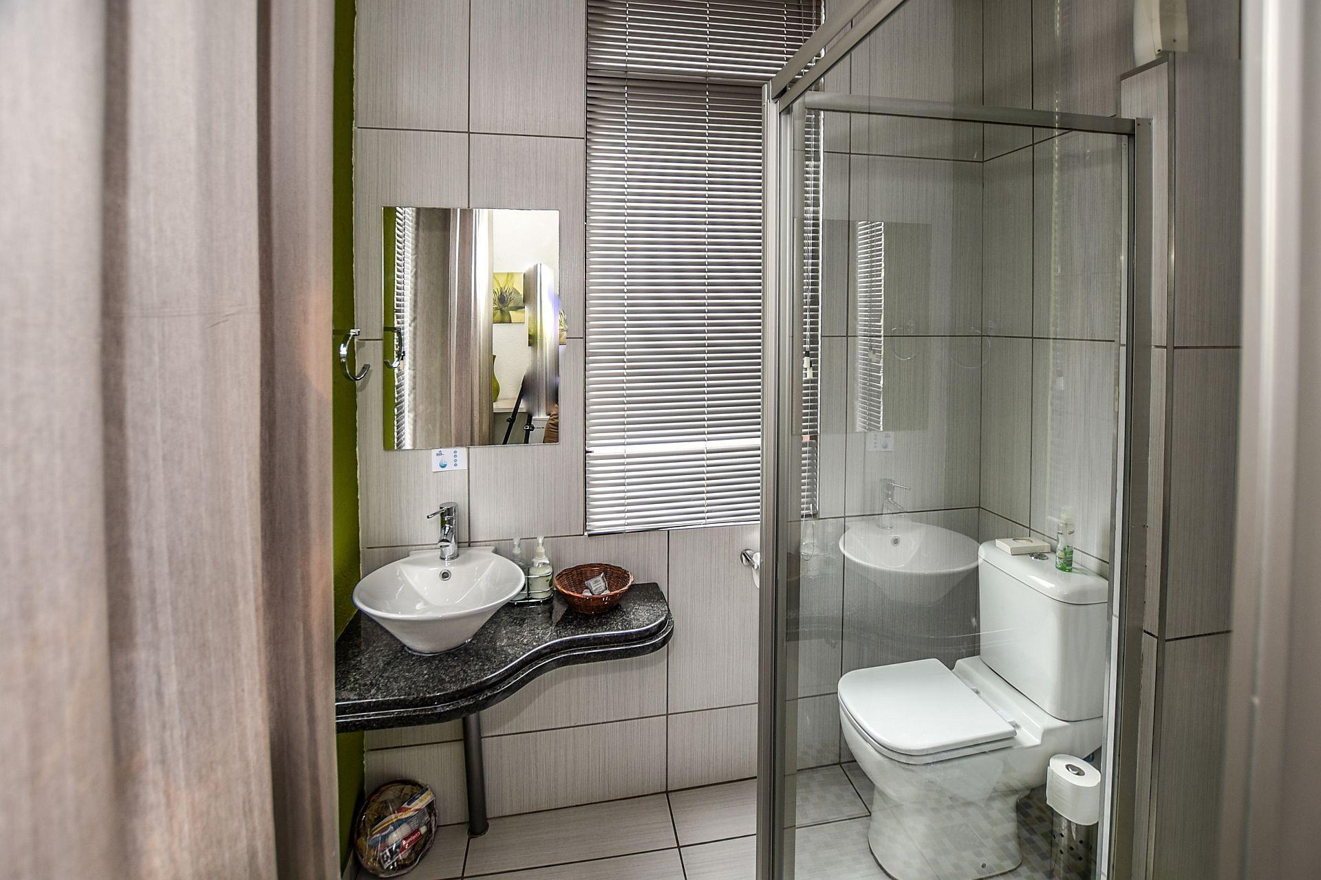 Guest house for sale – going concern. — photograph 3