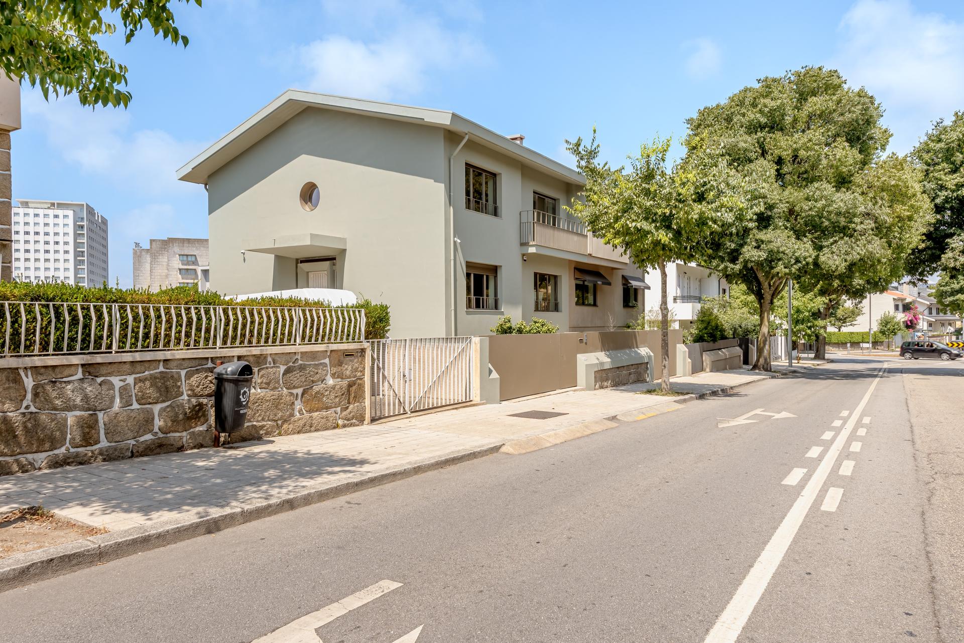 House in Porto (88315) — photograph 5
