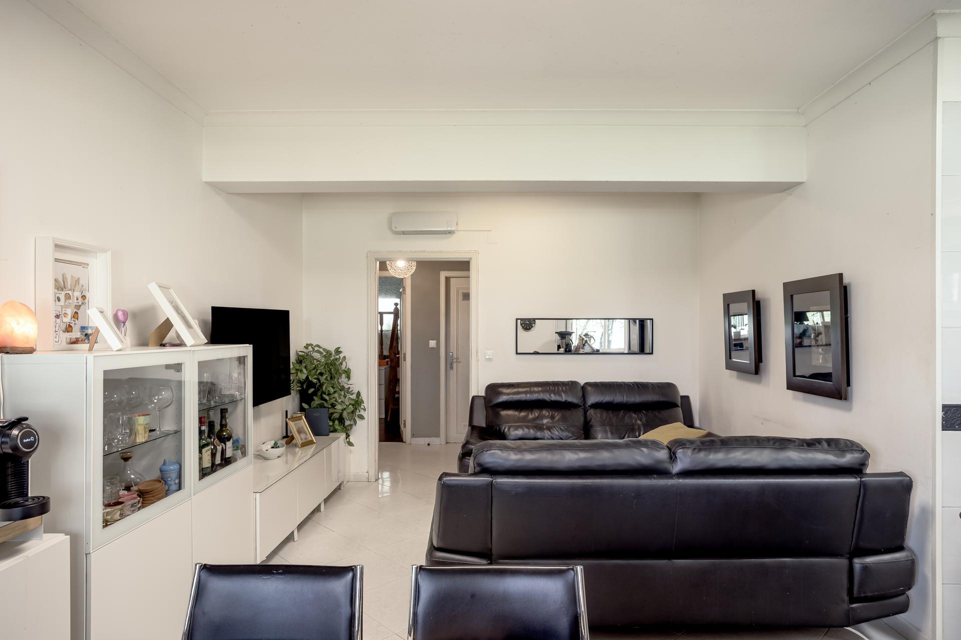 Apartment in Almada — photograph 5