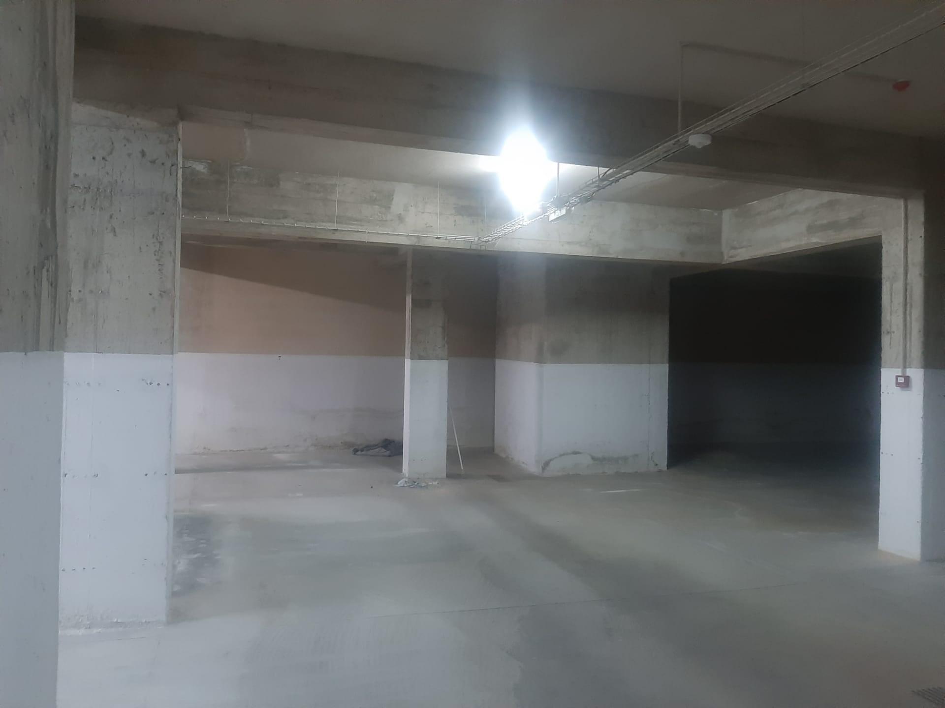 Warehouse in Faro — photograph 3