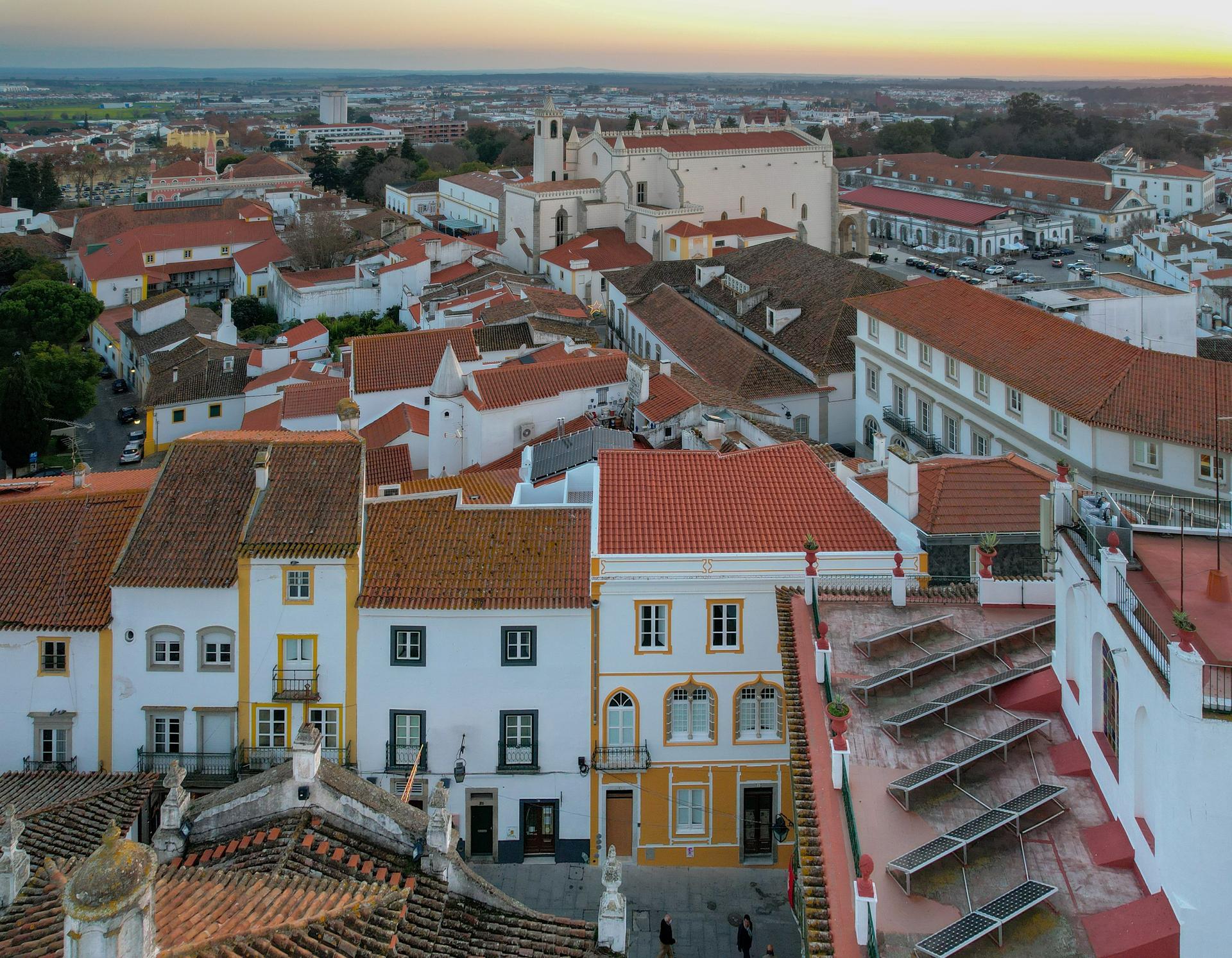 Building in Évora — photograph 4