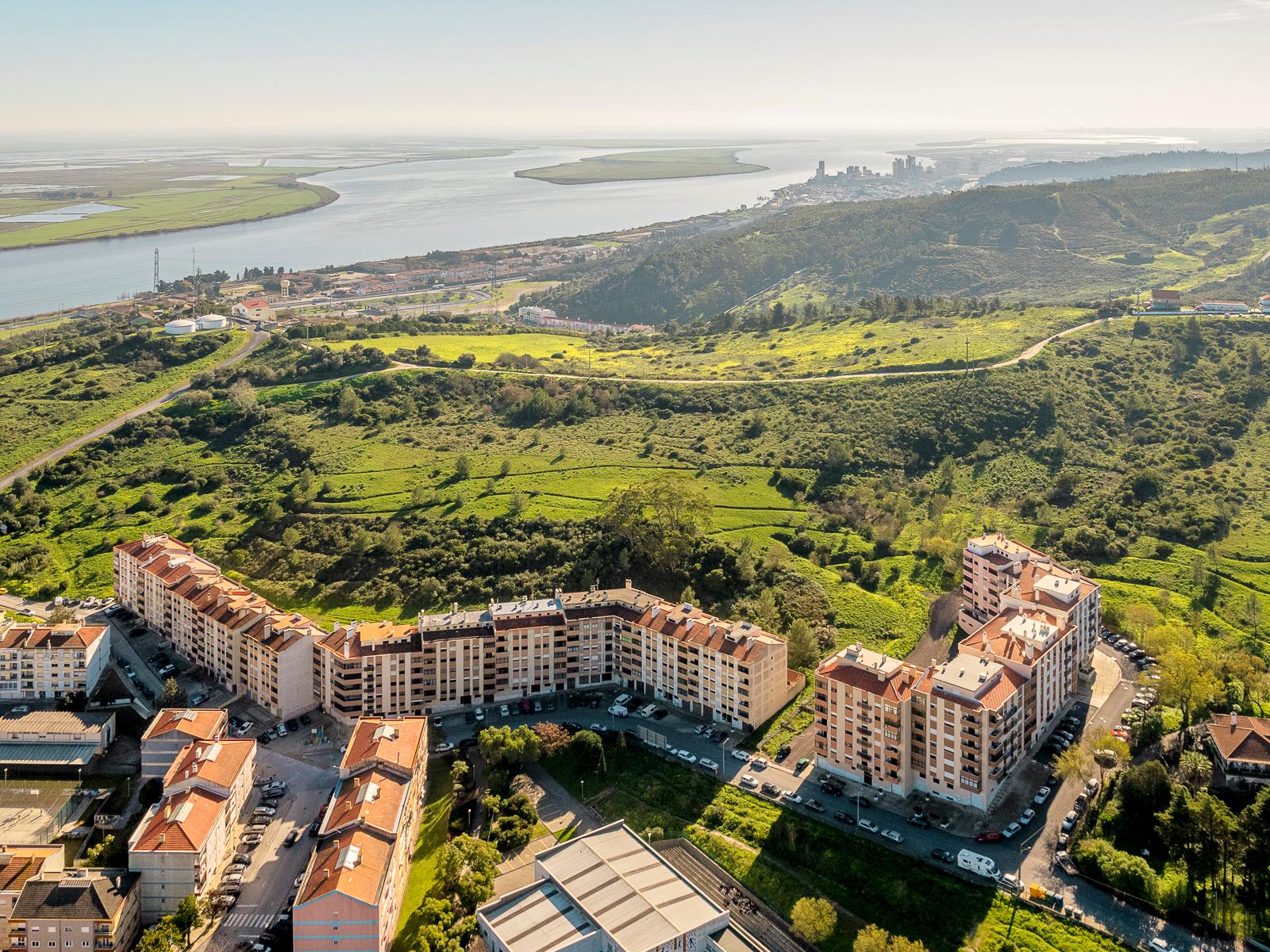 Land in Vila Franca de Xira — photograph 2