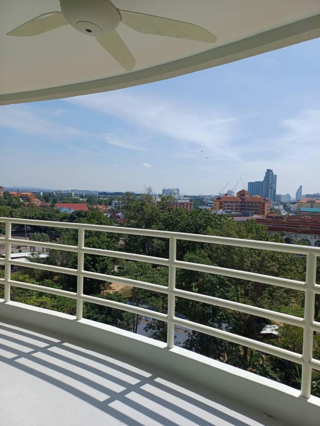 View Talay 5 — photograph 2
