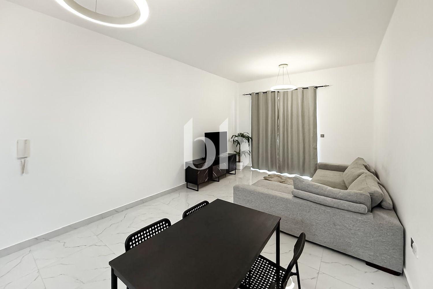 Alcove — photograph 2
