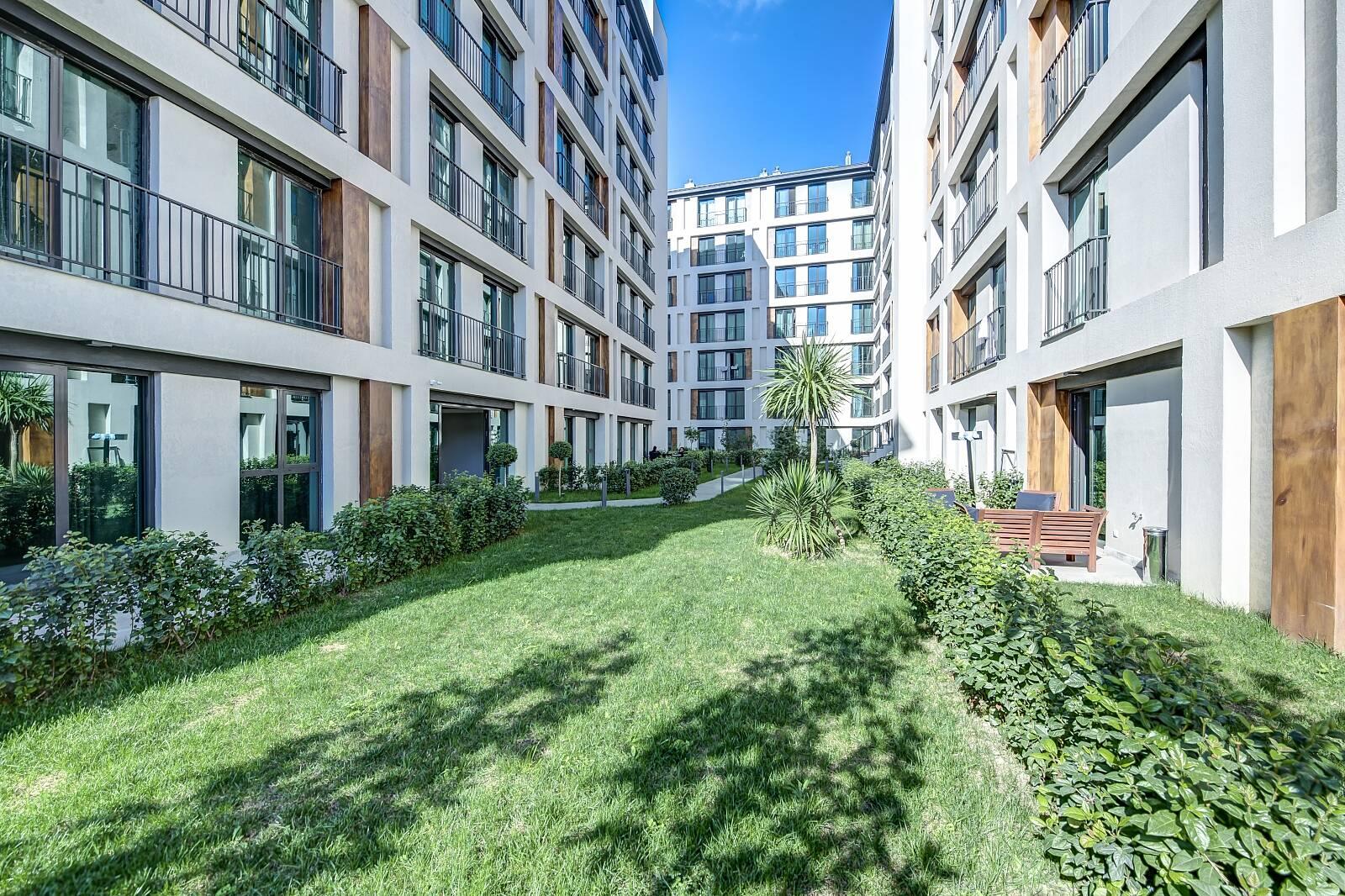 Apartments in Hacıahmet, Beyoğlu (IST-00882) — photograph 3