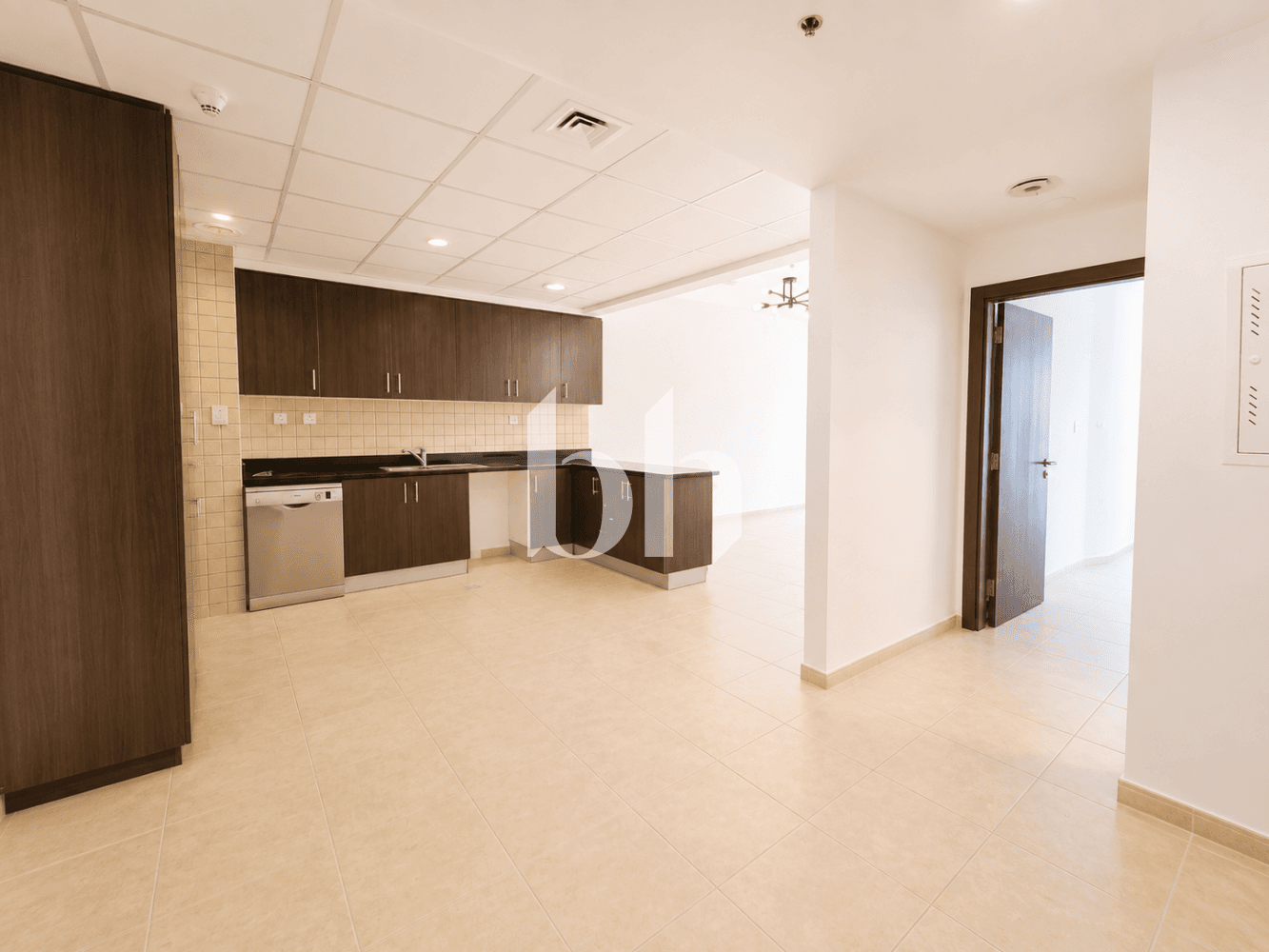 Elite Residence — photograph 2