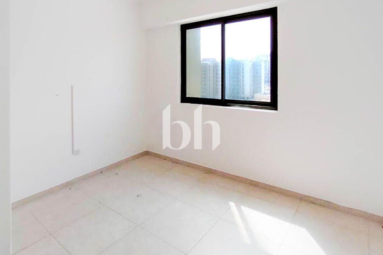 Jade Residence — photograph 3