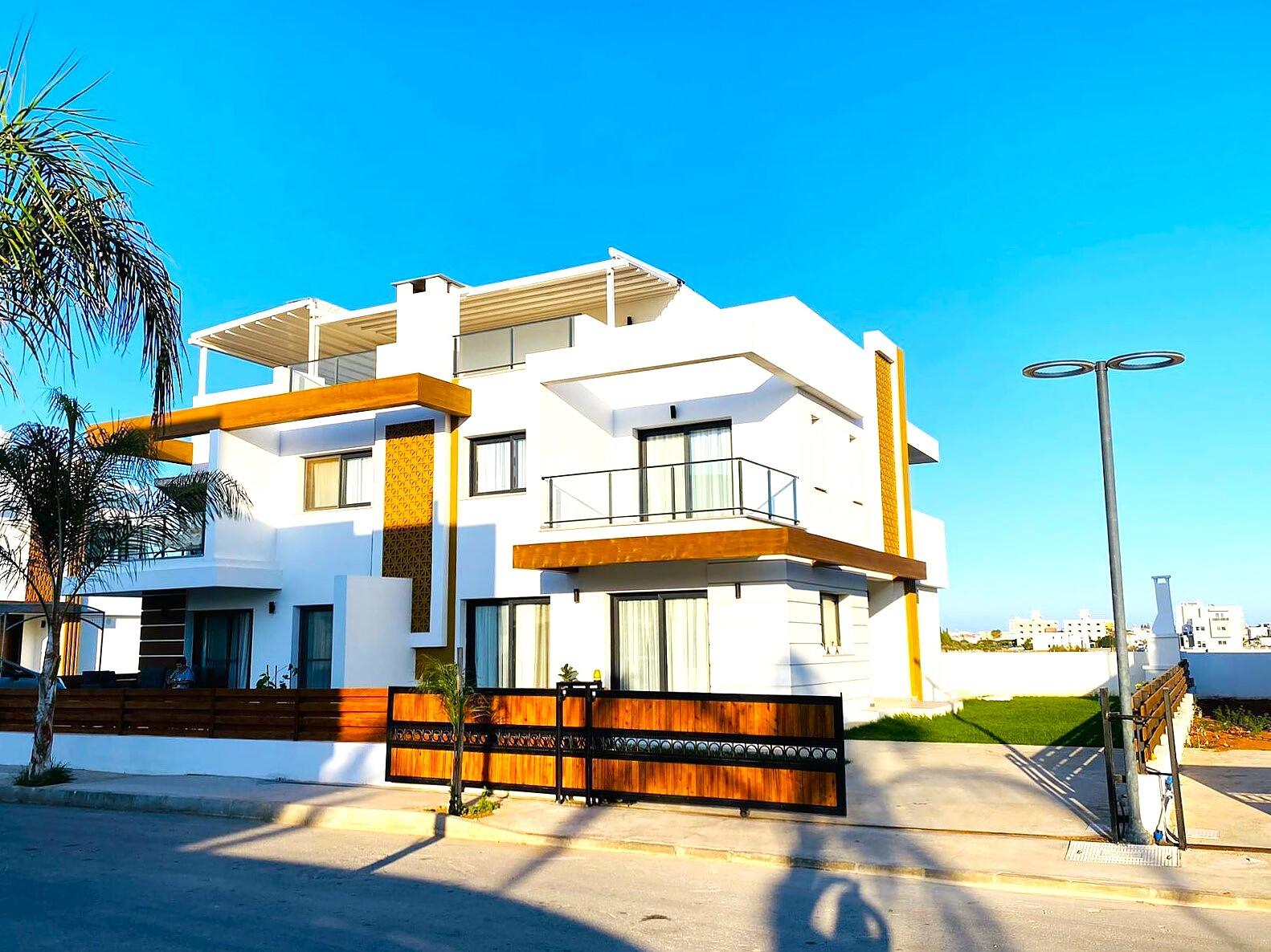 Apartments in Yeni Boğaziçi, Gazimağusa (ECN-00535) — photograph 3