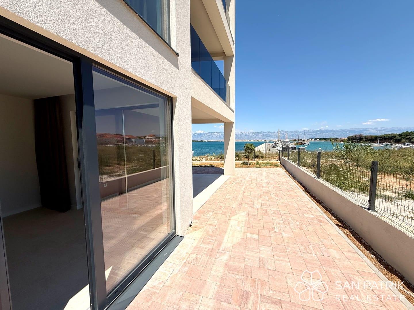 Privlaka Seafront Garden Residence — photograph 3