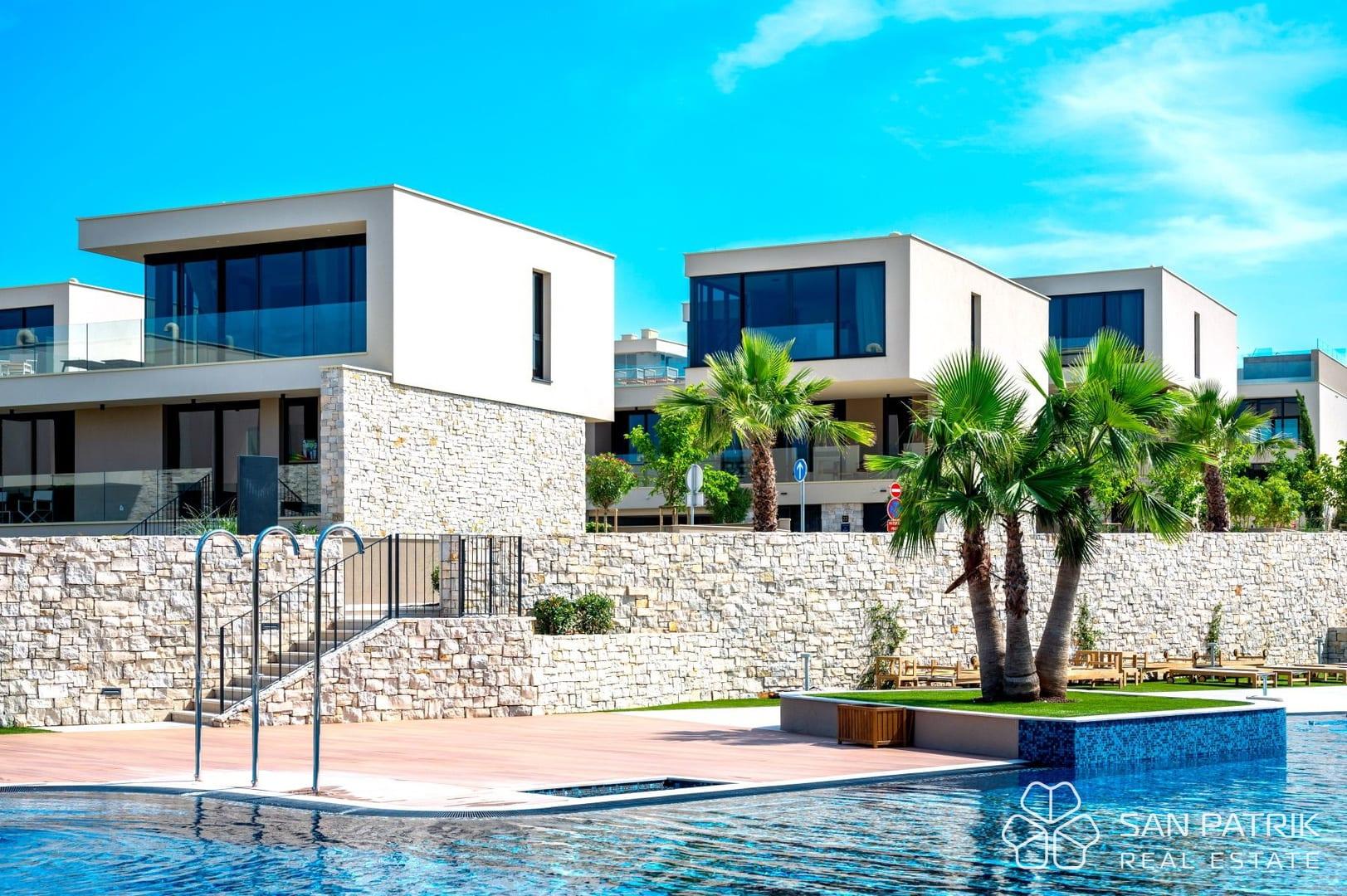 Petram Resort Prestige Villa — photograph 4